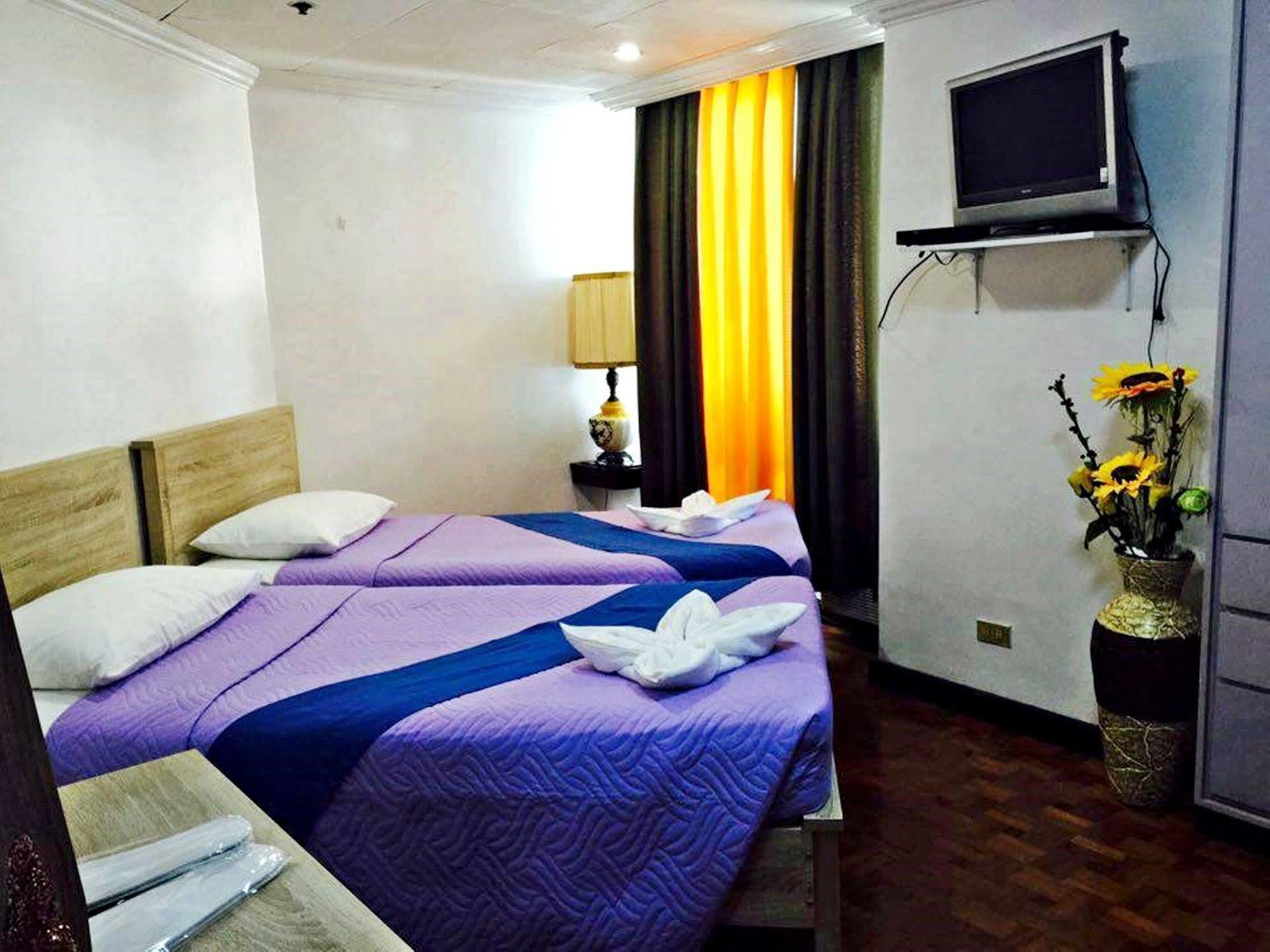 Fil Star Airport Guest House Paranaque City Экстерьер фото