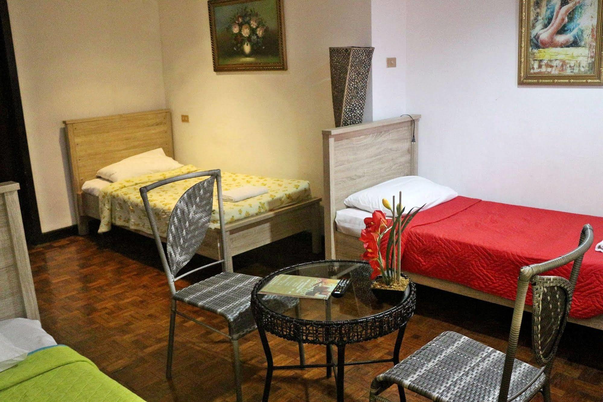 Fil Star Airport Guest House Paranaque City Экстерьер фото